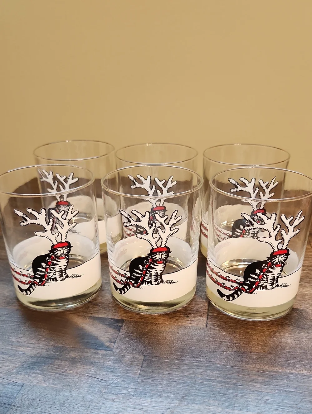 B. Kilban Set Of 6 Rocks Glasses Holiday Cats In Antlers And Jingle Bells